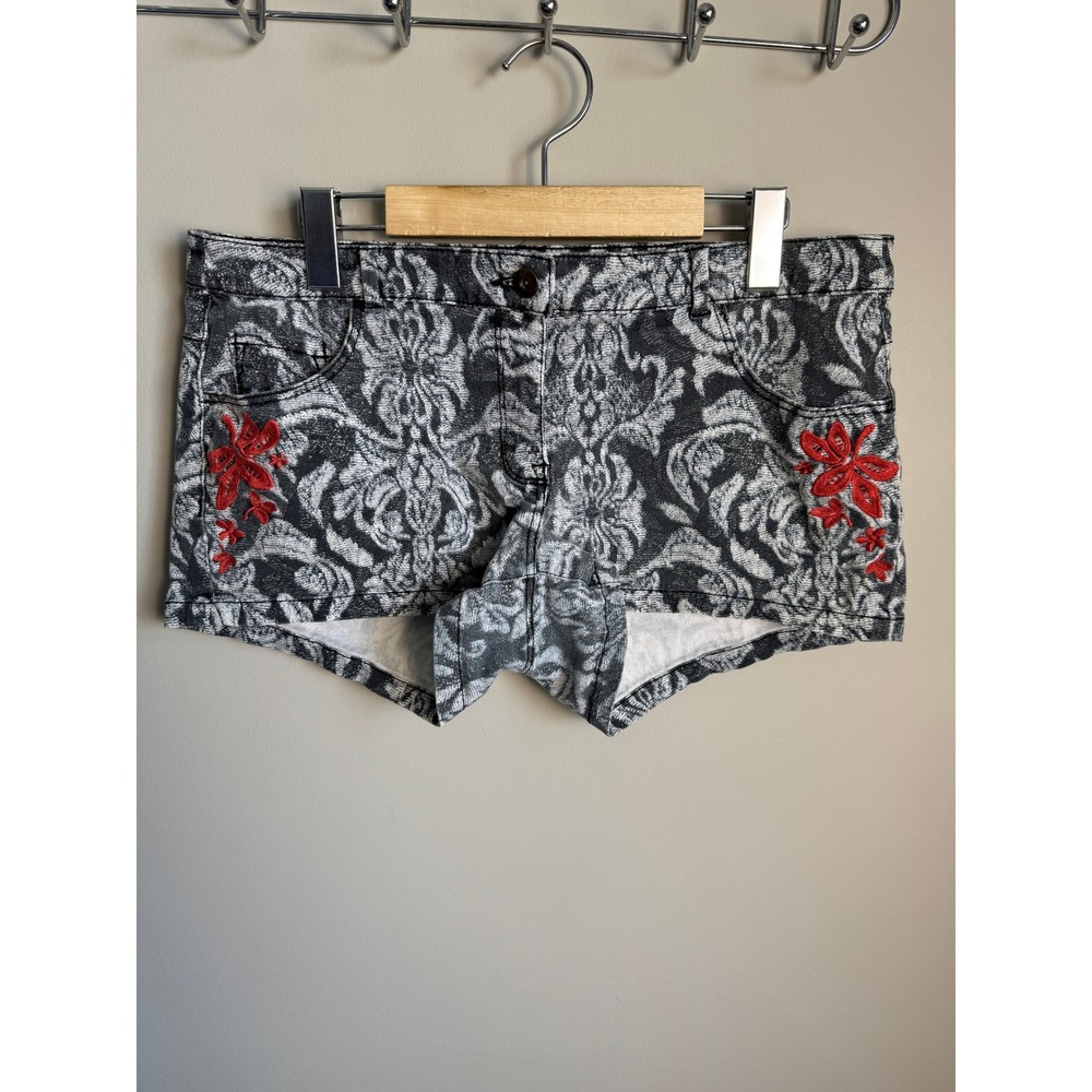 H&M Floral Embroidered Denim Mini Shorts Size‎ 10 Gray Red Boho Indie Festival